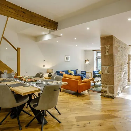 Holiday home 3 Bed In Skipton 84014 *