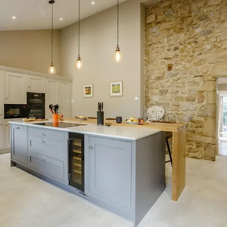 3 Bed In Skipton 84014 Holiday home